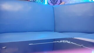 【探花唐先生】全网唯一商K达人，灯红酒绿歌声相伴，佳人纷至沓来，选中极品19岁嫩妹，美乳翘臀赶紧干