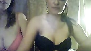 Teen Lesbians Flirt on Webcam